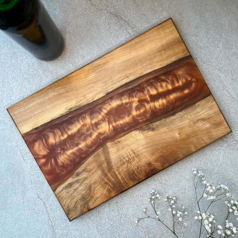 Large Sycamore serving river board 15" (38cm) x 11" (28cm) x 1" (2.5cm)