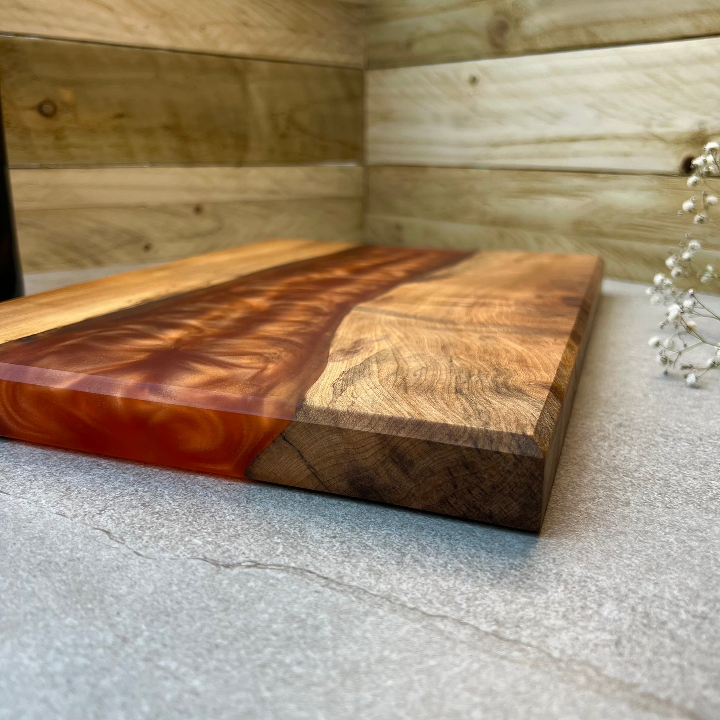 Large Sycamore serving river board 15" (38cm) x 11" (28cm) x 1" (2.5cm)